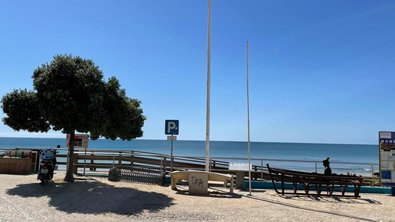 White By Check-In Portugal Βίλα Αλμπουφέιρα Εξωτερικό φωτογραφία